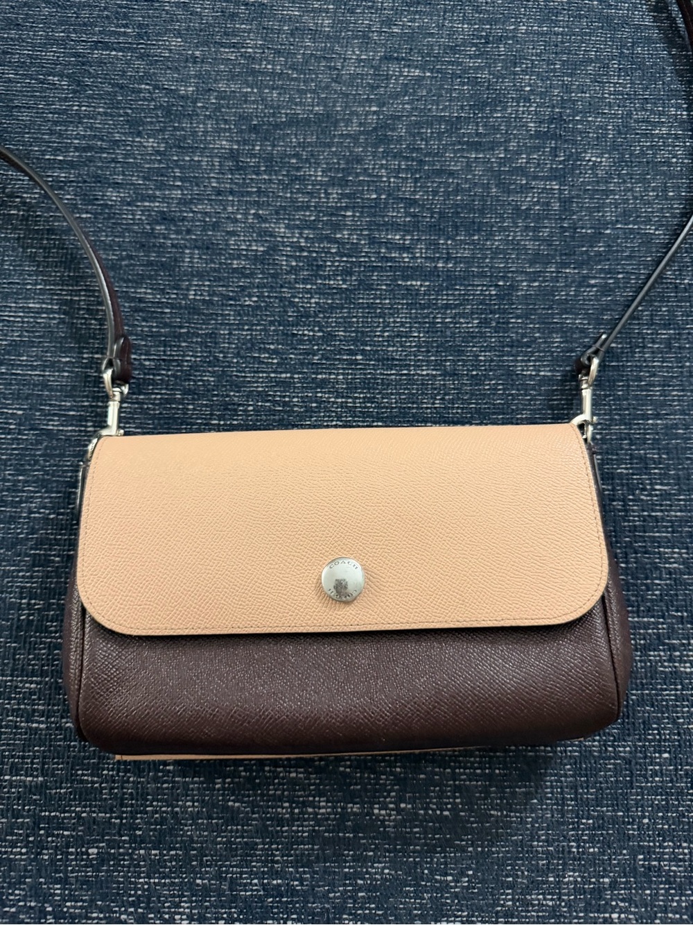 NWOT New Coach F12106 Reversible Ruby Crossbody Leather Purse Oxblood/Nude Pink - Picture 4 of 15